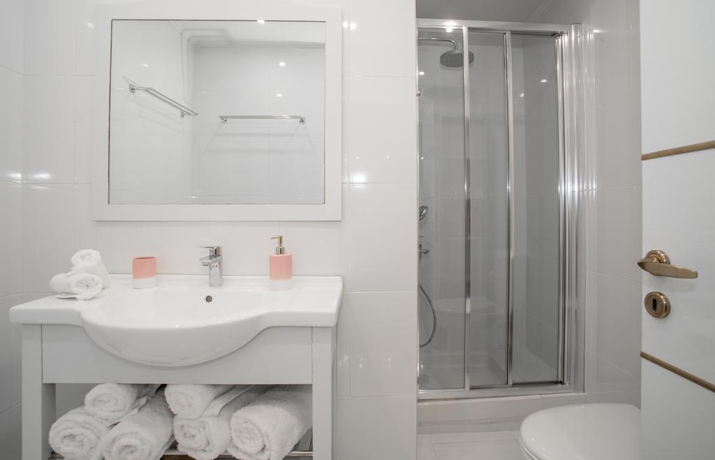 Pineapple Seaside Suite Закинтос Экстерьер фото